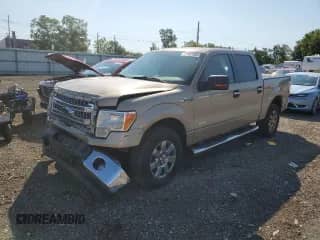 2013 Ford F-150 Lariat z VIN 1FTFW1ET7DKE42155, wystawiony jako Copart lot #71021885 z przebiegiem 189 692 mil mil oraz Czysty tytuł • Clean title. Historia ofert i sprzedaży dostępna na DreamBid. Obrazek 1.