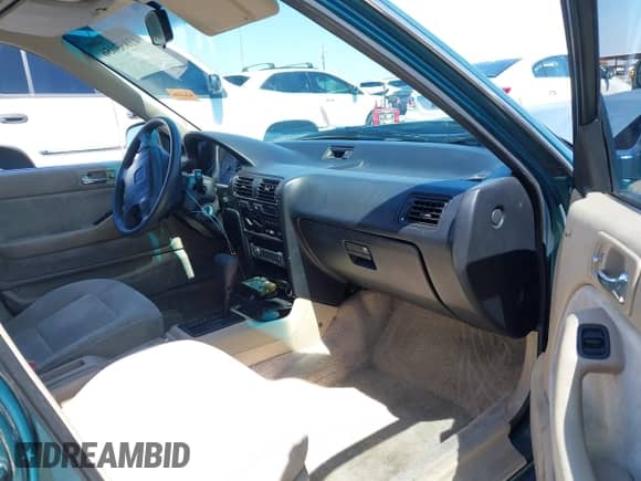 1993 Honda Accord with VIN 1HGCB7678PA087172, listed as a IAAI auction lot 42853056 with 231,990 mi miles and . Bid and sale history available at DreamBid. Image 5.