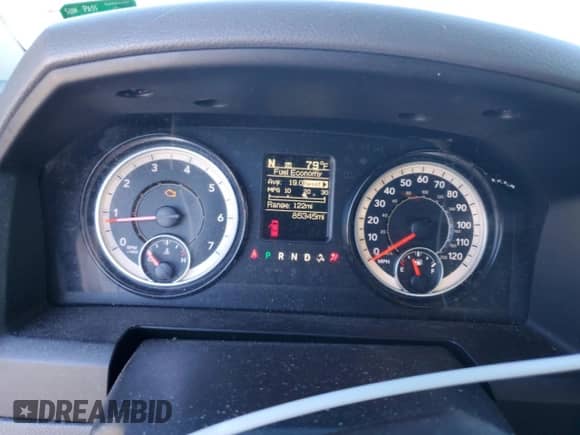 2018 Ram 1500 Tradesman z VIN 3C6RR6KG5JG234407, wystawiony jako Copart lot #86829365 z przebiegiem 85 345 mil mil oraz Szkoda całkowita • Salvage title. Historia ofert i sprzedaży dostępna na DreamBid. Obrazek 9.