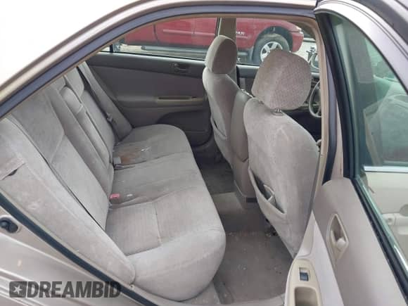 2002 Toyota Camry LE with VIN 4T1BE32K92U069870, listed as a IAAI auction lot 43498390 with 137,376 mi miles and . Bid and sale history available at DreamBid. Image 8.