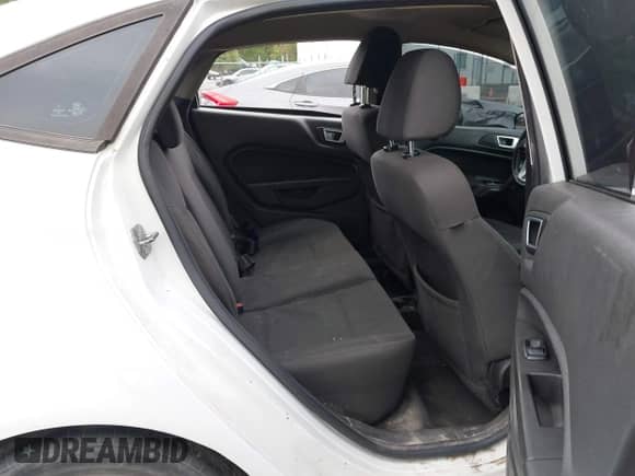 2015 Ford Fiesta SE with VIN 3FADP4BJ6FM198783, listed as a IAAI auction lot 43321519 with 172,732 mi miles and . Bid and sale history available at DreamBid. Image 8.