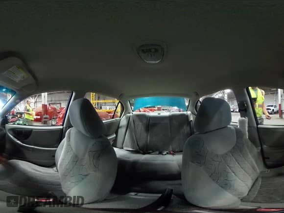 2003 Chevrolet Malibu LS с VIN 1G1NE52J63M611716, выставлен на аукционе IAAI как лот 42454465 с пробегом 132 320 миль миль и . История ставок и продаж доступна на DreamBid. Изображение 18.