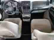 2012 Dodge Grand Caravan SE z VIN 2C4RDGBGXCR183061, wystawiony jako Copart lot #85785655 z przebiegiem 142 124 mil mil oraz Czysty tytuł • Clean title. Historia ofert i sprzedaży dostępna na DreamBid. Obrazek 8.