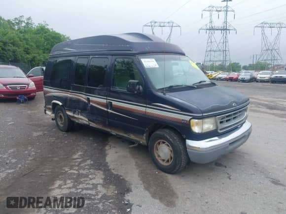 1999 Ford Econoline Cargo Recreational with VIN 1FDRE14L4XHA56517, listed as a IAAI auction lot 42186104 with 200,382 mi miles and . Bid and sale history available at DreamBid. Image 1.