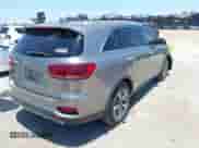 2019 Kia Sorento EX with VIN 5XYPH4A52KG472996, listed as a IAAI auction lot 42292670 with 120,767 mi miles and . Bid and sale history available at DreamBid. Image 4.