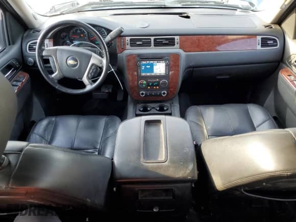 2011 Chevrolet Silverado 1500 LTZ with VIN 3GCPCTE02BG276615, listed as a Copart auction lot 43766115 with 179,346 mi miles and Clean title. Bid and sale history available at DreamBid. Image 8.