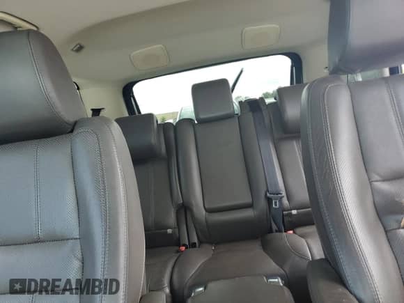 2011 Land Rover Range Rover Sport HSE Lux with VIN SALSK2D47BA263524, listed as a Copart auction lot 86086505 with 248,377 mi miles and Salvage title. Bid and sale history available at DreamBid. Image 10.