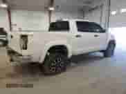 2012 Toyota Tundra с VIN 5TFDY5F16CX268649, выставлен на аукционе Copart как лот 48197875 с пробегом 189 824 миль миль и Списание • Salvage title. История ставок и продаж доступна на DreamBid. Изображение 3.