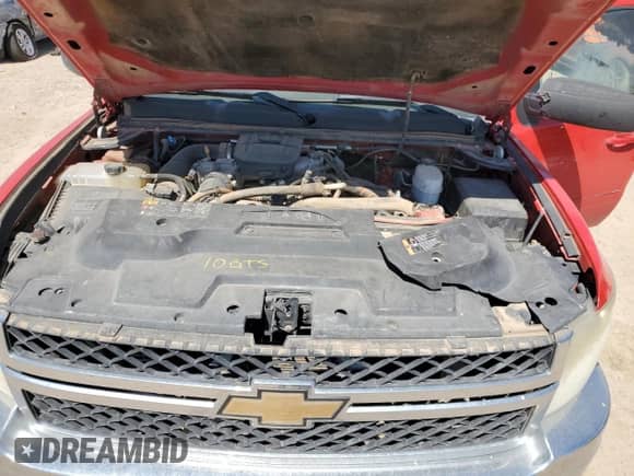 2011 Chevrolet Silverado 2500HD LTZ z VIN 1GC1KYC84BF259895, wystawiony jako Copart lot #71595464 z przebiegiem Nie podano mil oraz Nie do naprawy • Non repairable. Historia ofert i sprzedaży dostępna na DreamBid. Obrazek 11.