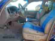 2006 Toyota Tundra Limited z VIN 5TBET38116S553329, wystawiony jako Copart lot #61102705 z przebiegiem 329 741 mil mil oraz Czysty tytuł • Clean title. Historia ofert i sprzedaży dostępna na DreamBid. Obrazek 7.