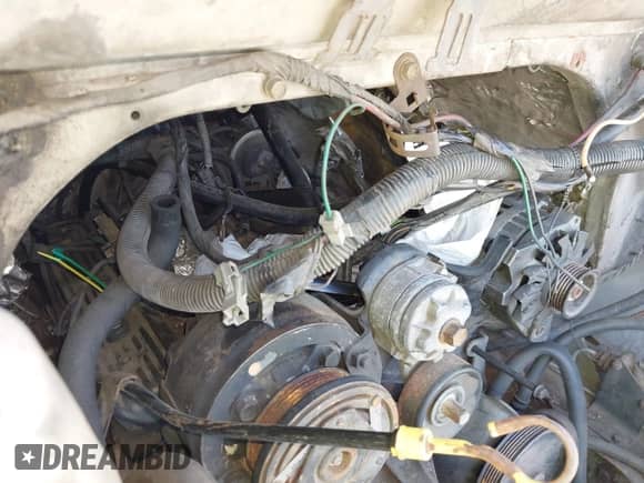 1988 Chevrolet Chevy Van with VIN 1GBEG25K8J7123095, listed as a IAAI auction lot 42355125 with 92,496 mi miles and . Bid and sale history available at DreamBid. Image 14.