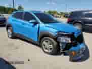 2019 Hyundai Kona SE с VIN KM8K1CAA8KU298089, выставлен на аукционе Copart как лот 58258135 с пробегом 79 222 миль миль и Списание • Salvage title. История ставок и продаж доступна на DreamBid. Изображение 4.