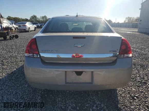 2009 Chevrolet Impala LT z VIN 2G1WT57K791149344, wystawiony jako Copart lot #85562065 z przebiegiem 138 136 mil mil oraz Szkoda całkowita • Salvage title. Historia ofert i sprzedaży dostępna na DreamBid. Obrazek 6.