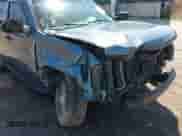 2009 Chevrolet Tahoe LS z VIN 1GNFC13099R196717, wystawiony jako IAAI lot #41970942 z przebiegiem 236 453 mil mil oraz . Historia ofert i sprzedaży dostępna na DreamBid. Obrazek 6.