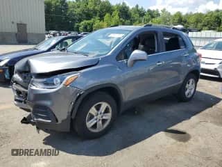 2019 Chevrolet Trax LT с VIN KL7CJPSB5KB838322, выставлен на аукционе Copart как лот 63771535 с пробегом 78 434 миль миль и Списание • Salvage title. История ставок и продаж доступна на DreamBid. Изображение 1.