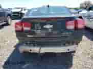 2016 Chevrolet Malibu LS z VIN 1G11A5SA2GU127297, wystawiony jako Copart lot #52978705 z przebiegiem Nie podano mil oraz Szkoda całkowita • Salvage title. Historia ofert i sprzedaży dostępna na DreamBid. Obrazek 6.