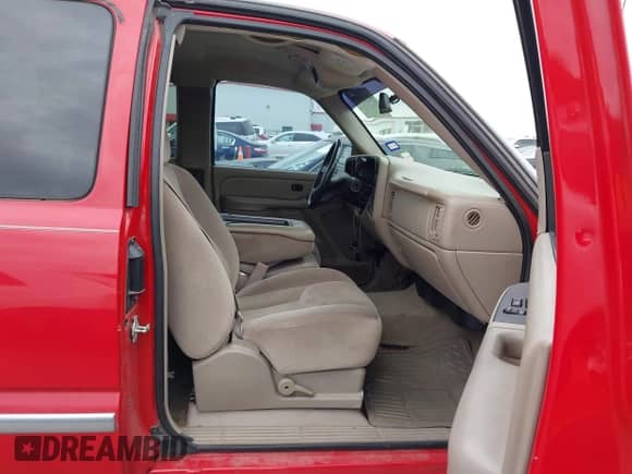 2005 GMC Sierra 1500 SLE с VIN 1GTEC19V25Z106194, выставлен на аукционе IAAI как лот 42120969 с пробегом 85 907 миль миль и . История ставок и продаж доступна на DreamBid. Изображение 5.