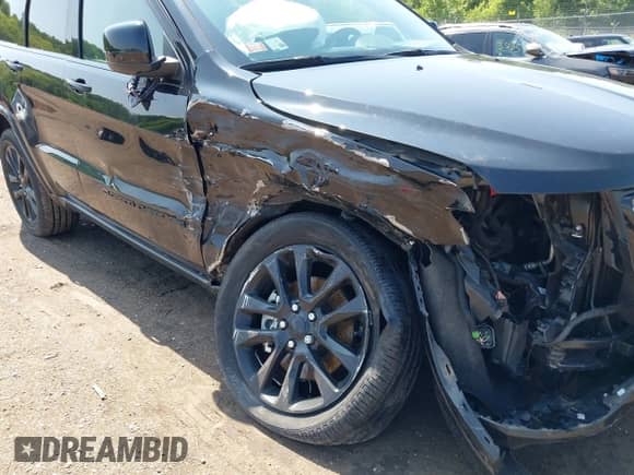 2022 Jeep Grand Cherokee Laredo X with VIN 1C4RJFAGXNC146821, listed as a IAAI auction lot 42530052 with 22,346 mi miles and . Bid and sale history available at DreamBid. Image 6.