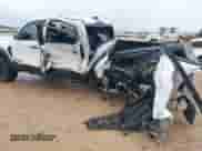 2023 Ram 1500 TRX z VIN 1C6SRFU90PN503803, wystawiony jako IAAI lot #42659089 z przebiegiem 35 642 mil mil oraz . Historia ofert i sprzedaży dostępna na DreamBid. Obrazek 19.