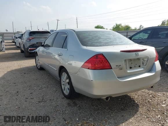 2007 Honda Accord LX with VIN 1HGCM66377A044556, listed as a IAAI auction lot 41928095 with 168,892 mi miles and . Bid and sale history available at DreamBid. Image 3.