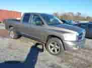 2008 Dodge 1500 Laramie с VIN 1D3HU18288J212970, выставлен на аукционе IAAI как лот 41327352 с пробегом 249 043 миль миль и . История ставок и продаж доступна на DreamBid. Изображение 1.
