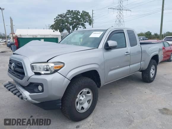 2016 Toyota Tacoma SR5 с VIN 5TFSZ5AN8GX032668, выставлен на аукционе IAAI как лот 40816601 с пробегом 57 004 миль миль и . История ставок и продаж доступна на DreamBid. Изображение 2.