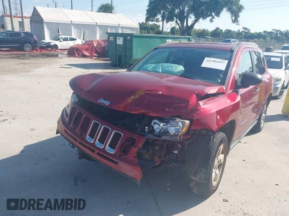 2017 Jeep Compass Sport с VIN 1C4NJCBA7HD119548, выставлен на аукционе IAAI как лот 42586037 с пробегом 93 529 миль миль и . История ставок и продаж доступна на DreamBid. Изображение 6.