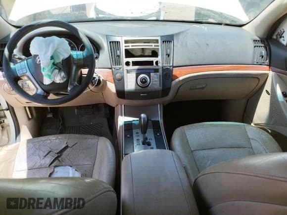 2008 Hyundai Veracruz GLS z VIN KM8NU73CX8U067410, wystawiony jako Copart lot #66684415 z przebiegiem 183 150 mil mil oraz Czysty tytuł • Clean title. Historia ofert i sprzedaży dostępna na DreamBid. Obrazek 8.