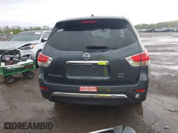 2014 Nissan Pathfinder SL с VIN 5N1AR2MM3EC670386, выставлен на аукционе IAAI как лот 42164192 с пробегом 132 200 миль миль и . История ставок и продаж доступна на DreamBid. Изображение 17.