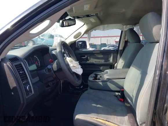 2016 Ram 1500 Tradesman с VIN 1C6RR7ST8GS137187, выставлен на аукционе IAAI как лот 41608461 с пробегом 201 765 миль миль и . История ставок и продаж доступна на DreamBid. Изображение 5.