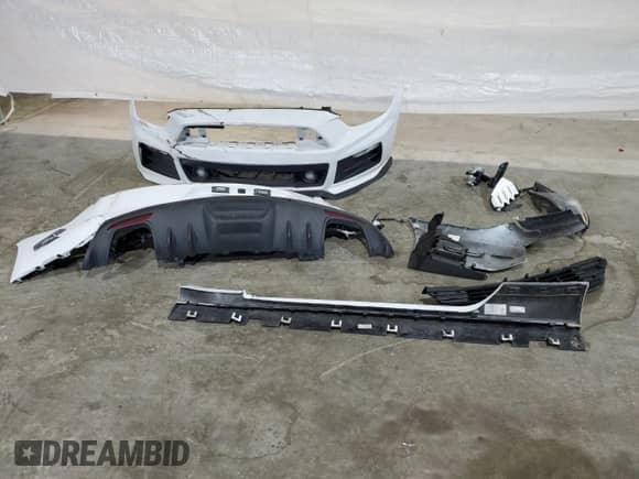2016 Ford Mustang GT с VIN 1FA6P8CF1G5247468, выставлен на аукционе Copart как лот 83549654 с пробегом 35 339 миль миль и Списание • Salvage title. История ставок и продаж доступна на DreamBid. Изображение 12.