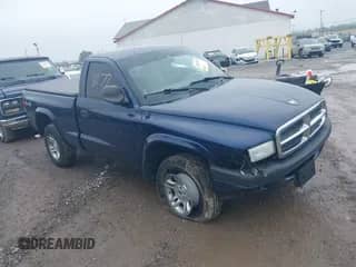 2004 Dodge Dakota with VIN 1D7GG36KX4S596268, listed as a IAAI auction lot 42535177 with 60,497 mi miles and . Bid and sale history available at DreamBid. Image 1.
