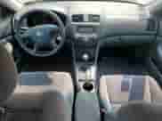 2006 Honda Accord VP с VIN JHMCM56126C000750, выставлен на аукционе Copart как лот 67136345 с пробегом 183 697 миль миль и Списание • Salvage title. История ставок и продаж доступна на DreamBid. Изображение 8.