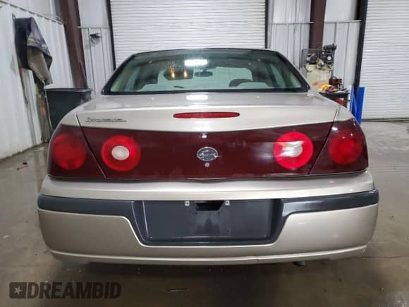 2003 Chevrolet Impala with VIN 2G1WF52E239310300, listed as a Copart auction lot 83940665 with 116,683 mi miles and Salvage title. Bid and sale history available at DreamBid. Image 6.
