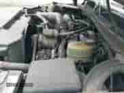 2002 Chevrolet Silverado 2500HD LT с VIN 1GCHK29172E158362, выставлен на аукционе IAAI как лот 42862931 с пробегом 261 133 миль миль и . История ставок и продаж доступна на DreamBid. Изображение 19.