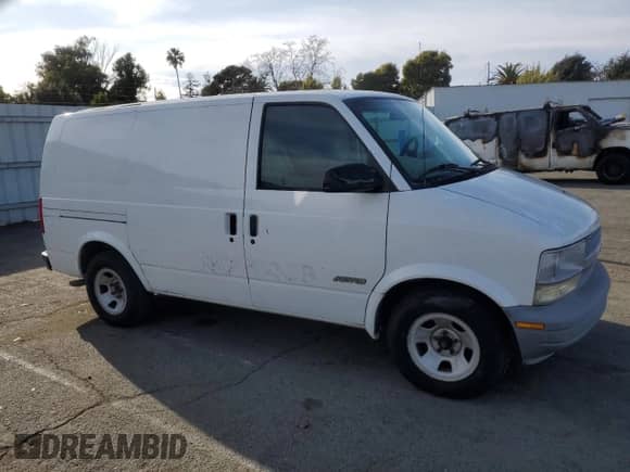 2001 Chevrolet Astro Cargo с VIN 1GCDM19W61B100497, выставлен на аукционе Copart как лот 48613535 с пробегом 152 885 миль миль и Чистый • Clean title. История ставок и продаж доступна на DreamBid. Изображение 4.