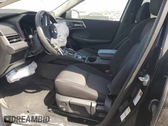 2024 Mitsubishi Outlander ES with VIN JA4J3UA87RZ063722, listed as a Copart auction lot 47663155 with 9,273 mi miles and Salvage title. Bid and sale history available at DreamBid. Image 7.