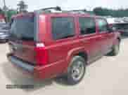 2007 Jeep Commander Sport with VIN 1J8HH48K07C625556, listed as a IAAI auction lot 42361307 with 168,630 mi miles and . Bid and sale history available at DreamBid. Image 4.
