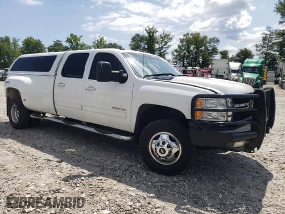 2013 Chevrolet Silverado 3500HD LTZ с VIN 1GC4K1C80DF120094, выставлен на аукционе Copart как лот 65654465 с пробегом 193 610 миль миль и Списание • Salvage title. История ставок и продаж доступна на DreamBid. Изображение 4.