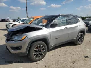 2019 Jeep Compass Trailhawk с VIN 3C4NJDDB2KT759759, выставлен на аукционе Copart как лот 85361535 с пробегом 89 828 миль миль и Чистый • Clean title. История ставок и продаж доступна на DreamBid. Изображение 1.