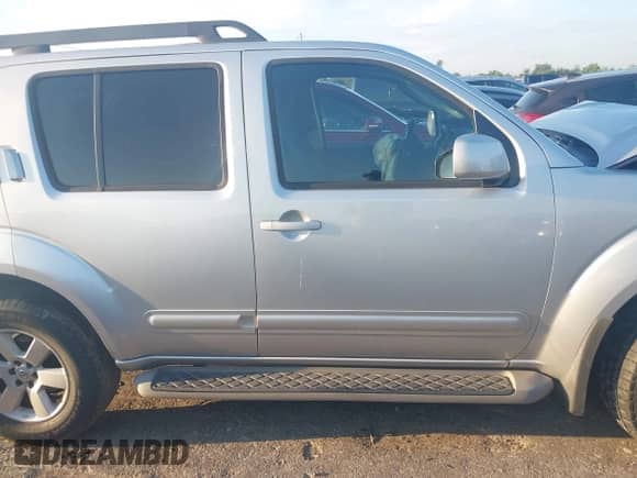 2012 Nissan Pathfinder SV with VIN 5N1AR1NN2CC601106, listed as a IAAI auction lot 42908430 with 256,099 mi miles and . Bid and sale history available at DreamBid. Image 13.
