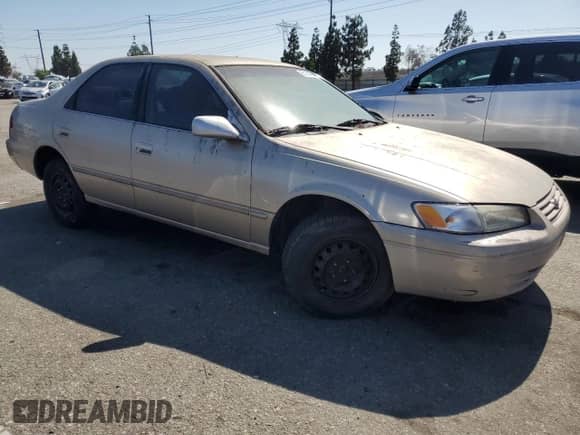 1997 Toyota Camry LE с VIN JT2BG22K1V0047763, выставлен на аукционе Copart как лот 67837665 с пробегом Не указан миль и Чистый • Clean title. История ставок и продаж доступна на DreamBid. Изображение 4.