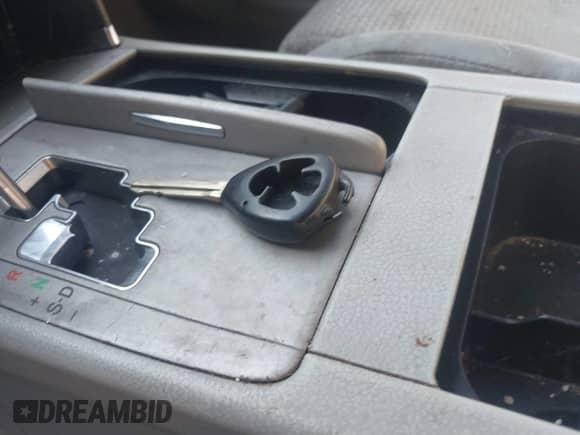 2011 Toyota Camry LE with VIN 4T1BF3EKXBU772631, listed as a IAAI auction lot 43248237 with 290,979 mi miles and . Bid and sale history available at DreamBid. Image 11.