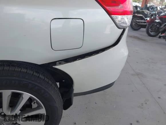 2016 Nissan Pathfinder S с VIN 5N1AR2MN8GC637220, выставлен на аукционе IAAI как лот 42382682 с пробегом 237 881 миль миль и . История ставок и продаж доступна на DreamBid. Изображение 18.