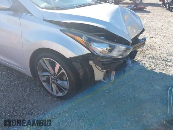 2014 Hyundai Elantra SE с VIN KMHDH4AE8EU058185, выставлен на аукционе IAAI как лот 43328216 с пробегом 120 412 миль миль и . История ставок и продаж доступна на DreamBid. Изображение 19.