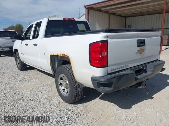 2014 Chevrolet Silverado 1500 Work Truck z VIN 1GCRCPEHXEZ270149, wystawiony jako IAAI lot #43492235 z przebiegiem 230 000 mil mil oraz . Historia ofert i sprzedaży dostępna na DreamBid. Obrazek 3.