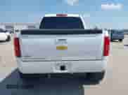2012 Chevrolet Silverado 1500 LT с VIN 3GCPKSE70CG120326, выставлен на аукционе IAAI как лот 43235194 с пробегом 220 255 миль миль и . История ставок и продаж доступна на DreamBid. Изображение 16.
