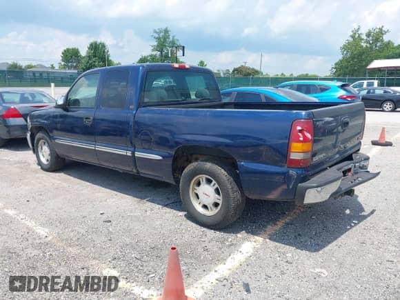 2001 GMC Sierra 1500 SLE с VIN 2GTEC19V711166877, выставлен на аукционе IAAI как лот 42587631 с пробегом 122 395 миль миль и . История ставок и продаж доступна на DreamBid. Изображение 3.