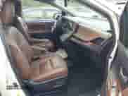 2015 Toyota Sienna XLE с VIN 5TDYK3DC3FS529256, выставлен на аукционе IAAI как лот 42172570 с пробегом 163 725 миль миль и . История ставок и продаж доступна на DreamBid. Изображение 5.