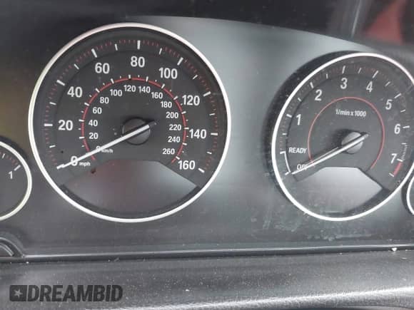 2015 BMW 4 Series 435i xDrive with VIN WBA4B3C51FD670403, listed as a IAAI auction lot 42927811 with Not provided miles and . Bid and sale history available at DreamBid. Image 14.